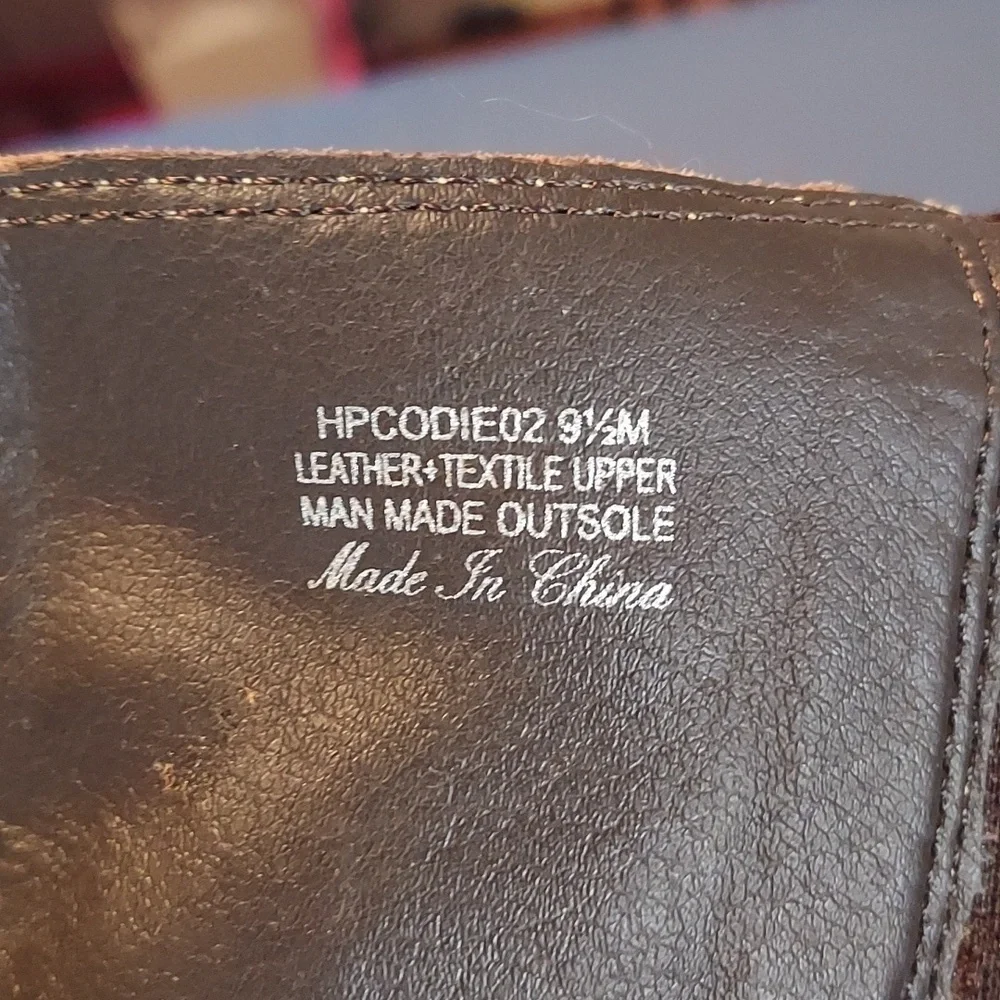 Donald Pliner Codie Caramel Suede Boots